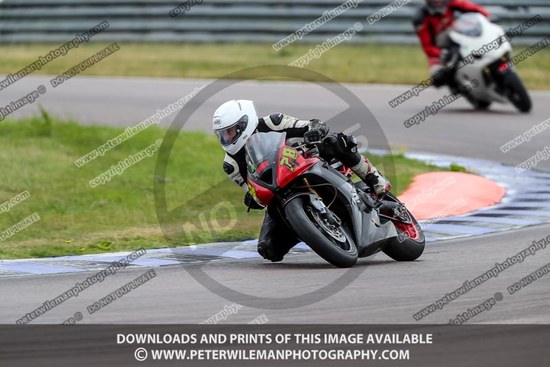 Rockingham no limits trackday;donington no limits trackday;donington park photographs;donington trackday photographs;enduro digital images;event digital images;eventdigitalimages;no limits trackdays;peter wileman photography;racing digital images;rockingham raceway northamptonshire;rockingham trackday photographs;trackday digital images;trackday photos