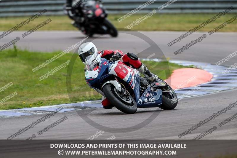 Rockingham no limits trackday;donington no limits trackday;donington park photographs;donington trackday photographs;enduro digital images;event digital images;eventdigitalimages;no limits trackdays;peter wileman photography;racing digital images;rockingham raceway northamptonshire;rockingham trackday photographs;trackday digital images;trackday photos