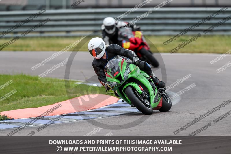 Rockingham no limits trackday;donington no limits trackday;donington park photographs;donington trackday photographs;enduro digital images;event digital images;eventdigitalimages;no limits trackdays;peter wileman photography;racing digital images;rockingham raceway northamptonshire;rockingham trackday photographs;trackday digital images;trackday photos