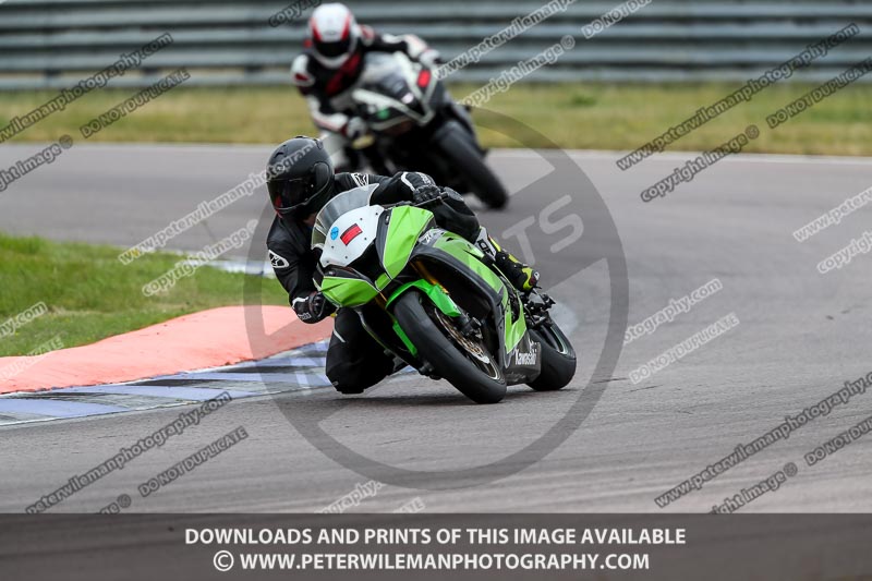 Rockingham no limits trackday;donington no limits trackday;donington park photographs;donington trackday photographs;enduro digital images;event digital images;eventdigitalimages;no limits trackdays;peter wileman photography;racing digital images;rockingham raceway northamptonshire;rockingham trackday photographs;trackday digital images;trackday photos