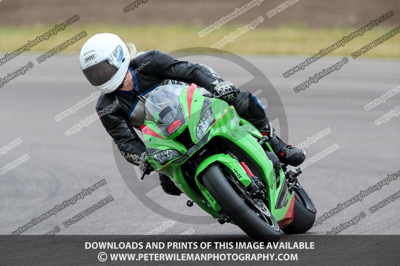 Rockingham no limits trackday;donington no limits trackday;donington park photographs;donington trackday photographs;enduro digital images;event digital images;eventdigitalimages;no limits trackdays;peter wileman photography;racing digital images;rockingham raceway northamptonshire;rockingham trackday photographs;trackday digital images;trackday photos