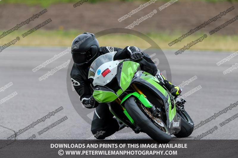 Rockingham no limits trackday;donington no limits trackday;donington park photographs;donington trackday photographs;enduro digital images;event digital images;eventdigitalimages;no limits trackdays;peter wileman photography;racing digital images;rockingham raceway northamptonshire;rockingham trackday photographs;trackday digital images;trackday photos