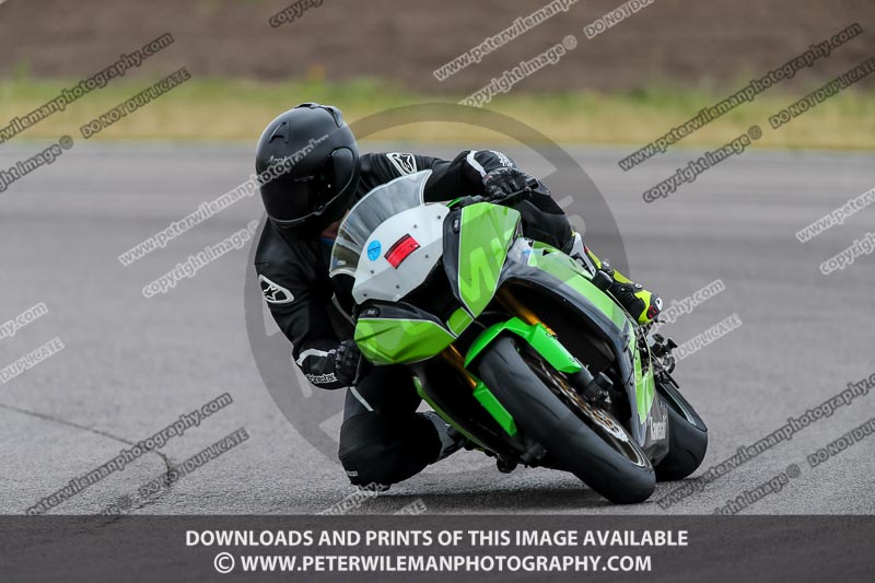 Rockingham no limits trackday;donington no limits trackday;donington park photographs;donington trackday photographs;enduro digital images;event digital images;eventdigitalimages;no limits trackdays;peter wileman photography;racing digital images;rockingham raceway northamptonshire;rockingham trackday photographs;trackday digital images;trackday photos