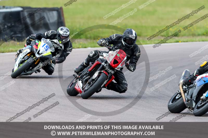 Rockingham no limits trackday;donington no limits trackday;donington park photographs;donington trackday photographs;enduro digital images;event digital images;eventdigitalimages;no limits trackdays;peter wileman photography;racing digital images;rockingham raceway northamptonshire;rockingham trackday photographs;trackday digital images;trackday photos