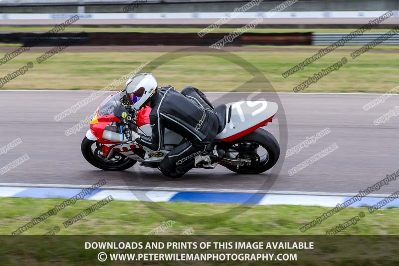 Rockingham no limits trackday;donington no limits trackday;donington park photographs;donington trackday photographs;enduro digital images;event digital images;eventdigitalimages;no limits trackdays;peter wileman photography;racing digital images;rockingham raceway northamptonshire;rockingham trackday photographs;trackday digital images;trackday photos