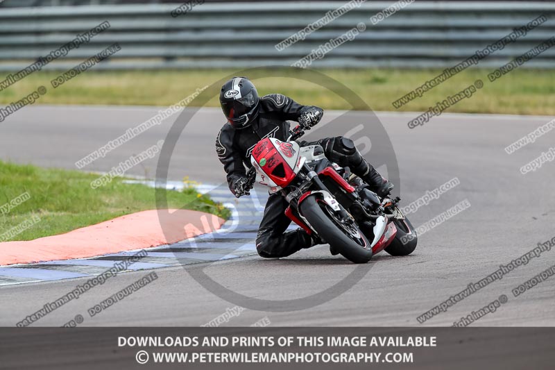 Rockingham no limits trackday;donington no limits trackday;donington park photographs;donington trackday photographs;enduro digital images;event digital images;eventdigitalimages;no limits trackdays;peter wileman photography;racing digital images;rockingham raceway northamptonshire;rockingham trackday photographs;trackday digital images;trackday photos