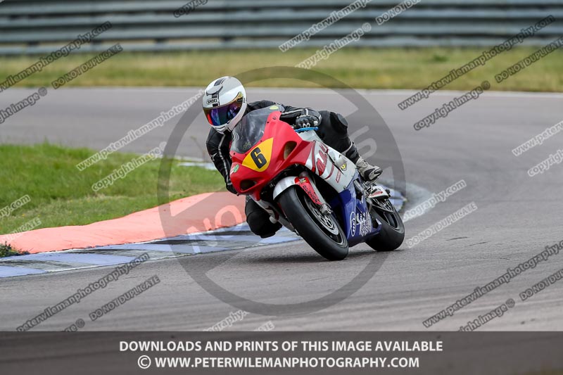 Rockingham no limits trackday;donington no limits trackday;donington park photographs;donington trackday photographs;enduro digital images;event digital images;eventdigitalimages;no limits trackdays;peter wileman photography;racing digital images;rockingham raceway northamptonshire;rockingham trackday photographs;trackday digital images;trackday photos