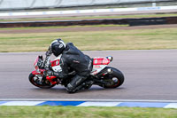 Rockingham-no-limits-trackday;donington-no-limits-trackday;donington-park-photographs;donington-trackday-photographs;enduro-digital-images;event-digital-images;eventdigitalimages;no-limits-trackdays;peter-wileman-photography;racing-digital-images;rockingham-raceway-northamptonshire;rockingham-trackday-photographs;trackday-digital-images;trackday-photos