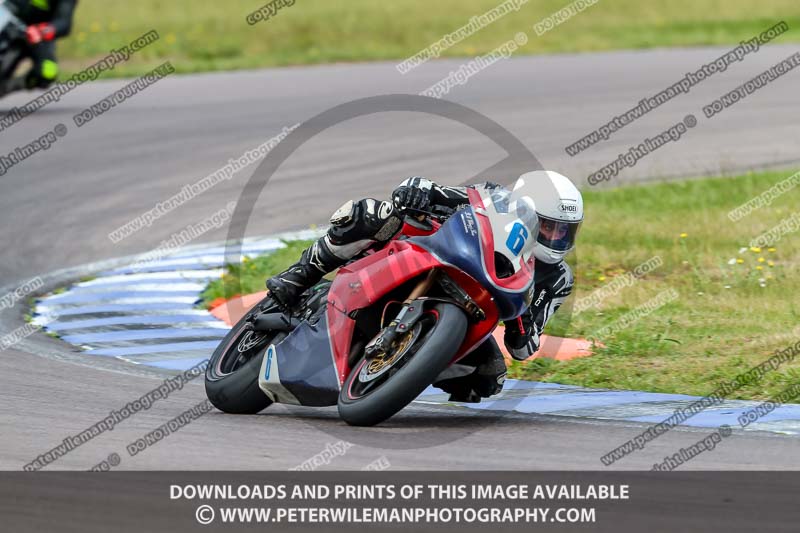 Rockingham no limits trackday;donington no limits trackday;donington park photographs;donington trackday photographs;enduro digital images;event digital images;eventdigitalimages;no limits trackdays;peter wileman photography;racing digital images;rockingham raceway northamptonshire;rockingham trackday photographs;trackday digital images;trackday photos