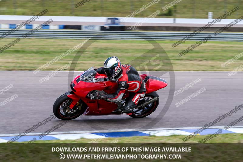 Rockingham no limits trackday;donington no limits trackday;donington park photographs;donington trackday photographs;enduro digital images;event digital images;eventdigitalimages;no limits trackdays;peter wileman photography;racing digital images;rockingham raceway northamptonshire;rockingham trackday photographs;trackday digital images;trackday photos