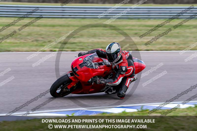 Rockingham no limits trackday;donington no limits trackday;donington park photographs;donington trackday photographs;enduro digital images;event digital images;eventdigitalimages;no limits trackdays;peter wileman photography;racing digital images;rockingham raceway northamptonshire;rockingham trackday photographs;trackday digital images;trackday photos