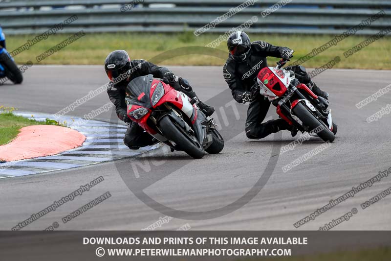 Rockingham no limits trackday;donington no limits trackday;donington park photographs;donington trackday photographs;enduro digital images;event digital images;eventdigitalimages;no limits trackdays;peter wileman photography;racing digital images;rockingham raceway northamptonshire;rockingham trackday photographs;trackday digital images;trackday photos