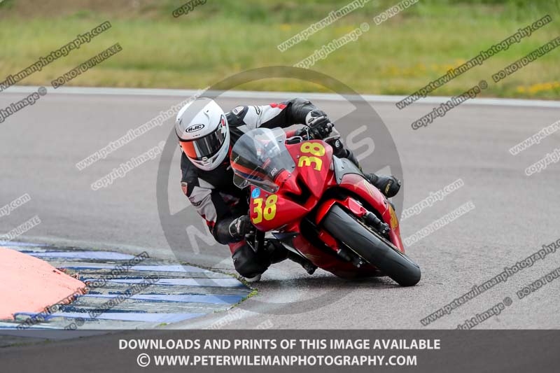 Rockingham no limits trackday;donington no limits trackday;donington park photographs;donington trackday photographs;enduro digital images;event digital images;eventdigitalimages;no limits trackdays;peter wileman photography;racing digital images;rockingham raceway northamptonshire;rockingham trackday photographs;trackday digital images;trackday photos