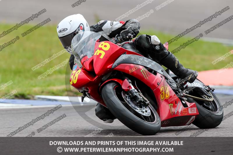 Rockingham no limits trackday;donington no limits trackday;donington park photographs;donington trackday photographs;enduro digital images;event digital images;eventdigitalimages;no limits trackdays;peter wileman photography;racing digital images;rockingham raceway northamptonshire;rockingham trackday photographs;trackday digital images;trackday photos