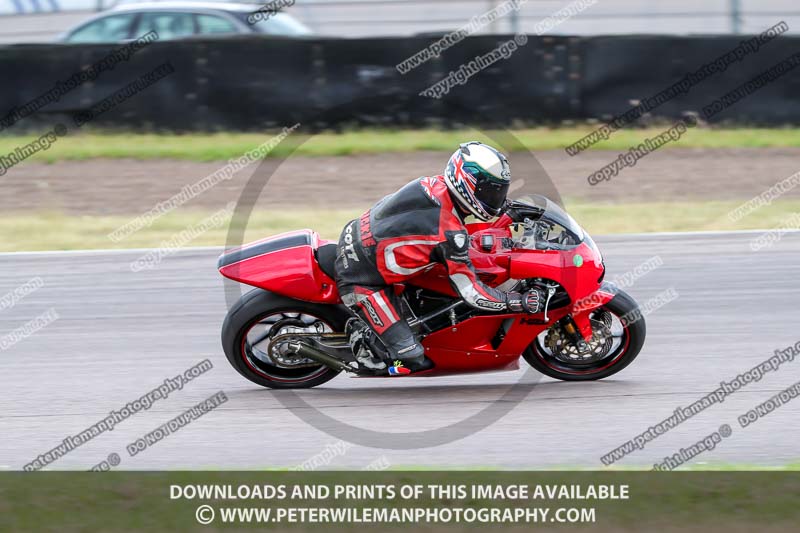 Rockingham no limits trackday;donington no limits trackday;donington park photographs;donington trackday photographs;enduro digital images;event digital images;eventdigitalimages;no limits trackdays;peter wileman photography;racing digital images;rockingham raceway northamptonshire;rockingham trackday photographs;trackday digital images;trackday photos