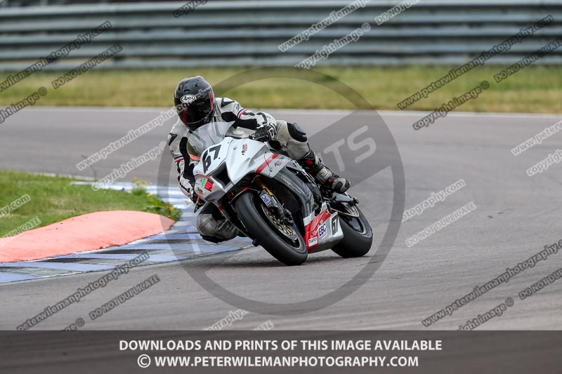 Rockingham no limits trackday;donington no limits trackday;donington park photographs;donington trackday photographs;enduro digital images;event digital images;eventdigitalimages;no limits trackdays;peter wileman photography;racing digital images;rockingham raceway northamptonshire;rockingham trackday photographs;trackday digital images;trackday photos