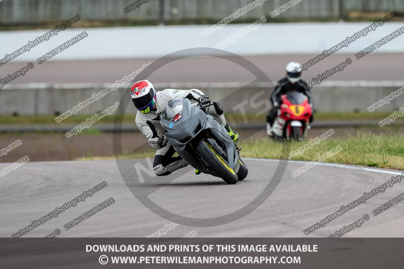 Rockingham no limits trackday;donington no limits trackday;donington park photographs;donington trackday photographs;enduro digital images;event digital images;eventdigitalimages;no limits trackdays;peter wileman photography;racing digital images;rockingham raceway northamptonshire;rockingham trackday photographs;trackday digital images;trackday photos