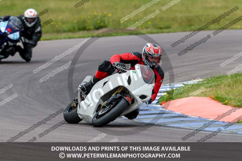 Rockingham no limits trackday;donington no limits trackday;donington park photographs;donington trackday photographs;enduro digital images;event digital images;eventdigitalimages;no limits trackdays;peter wileman photography;racing digital images;rockingham raceway northamptonshire;rockingham trackday photographs;trackday digital images;trackday photos