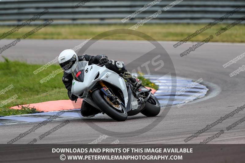 Rockingham no limits trackday;donington no limits trackday;donington park photographs;donington trackday photographs;enduro digital images;event digital images;eventdigitalimages;no limits trackdays;peter wileman photography;racing digital images;rockingham raceway northamptonshire;rockingham trackday photographs;trackday digital images;trackday photos