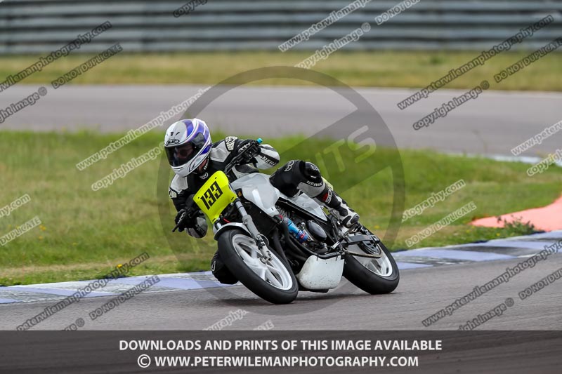 Rockingham no limits trackday;donington no limits trackday;donington park photographs;donington trackday photographs;enduro digital images;event digital images;eventdigitalimages;no limits trackdays;peter wileman photography;racing digital images;rockingham raceway northamptonshire;rockingham trackday photographs;trackday digital images;trackday photos