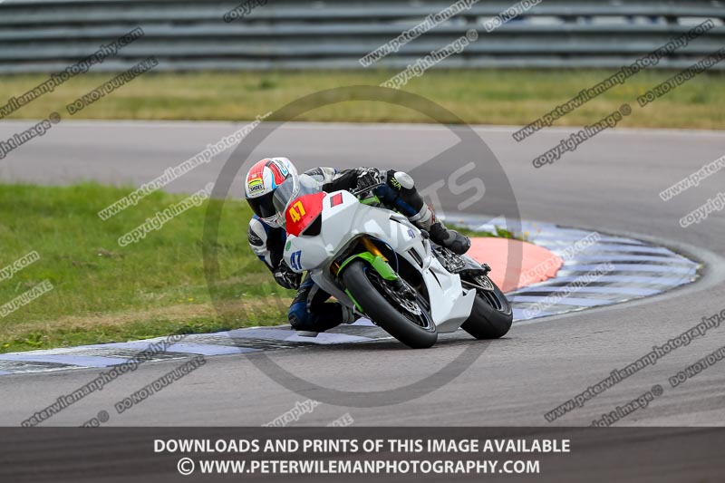 Rockingham no limits trackday;donington no limits trackday;donington park photographs;donington trackday photographs;enduro digital images;event digital images;eventdigitalimages;no limits trackdays;peter wileman photography;racing digital images;rockingham raceway northamptonshire;rockingham trackday photographs;trackday digital images;trackday photos