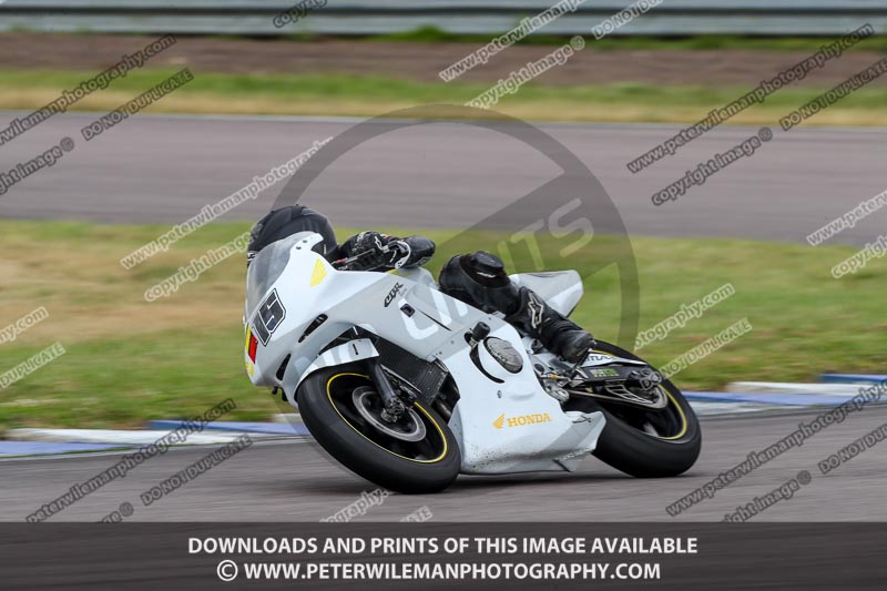 Rockingham no limits trackday;donington no limits trackday;donington park photographs;donington trackday photographs;enduro digital images;event digital images;eventdigitalimages;no limits trackdays;peter wileman photography;racing digital images;rockingham raceway northamptonshire;rockingham trackday photographs;trackday digital images;trackday photos