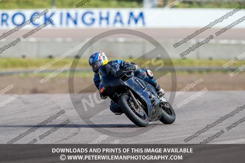 Rockingham no limits trackday;enduro digital images;event digital images;eventdigitalimages;no limits trackdays;peter wileman photography;racing digital images;rockingham raceway northamptonshire;rockingham trackday photographs;trackday digital images;trackday photos