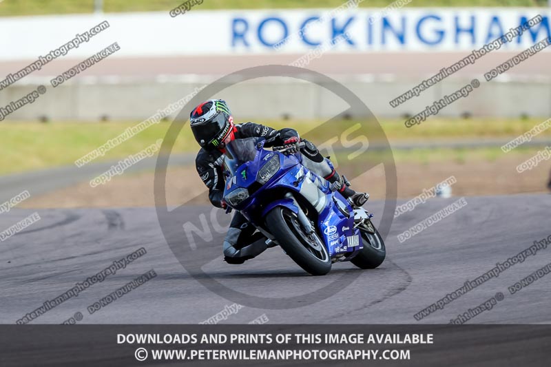 Rockingham no limits trackday;enduro digital images;event digital images;eventdigitalimages;no limits trackdays;peter wileman photography;racing digital images;rockingham raceway northamptonshire;rockingham trackday photographs;trackday digital images;trackday photos