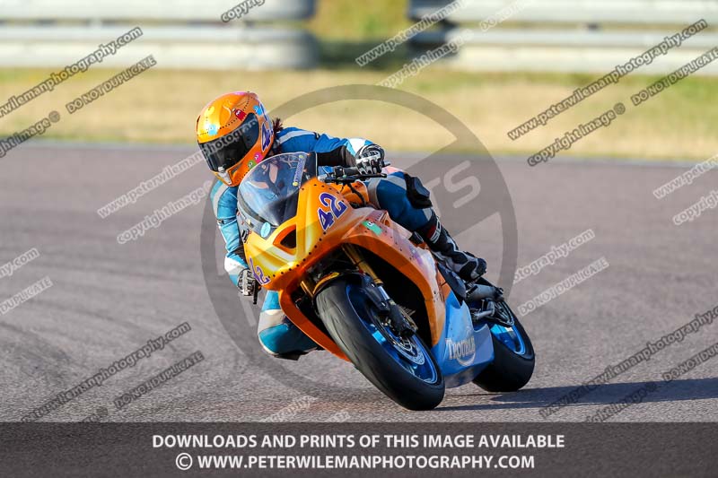 Rockingham no limits trackday;enduro digital images;event digital images;eventdigitalimages;no limits trackdays;peter wileman photography;racing digital images;rockingham raceway northamptonshire;rockingham trackday photographs;trackday digital images;trackday photos