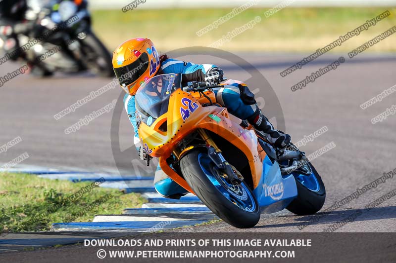 Rockingham no limits trackday;enduro digital images;event digital images;eventdigitalimages;no limits trackdays;peter wileman photography;racing digital images;rockingham raceway northamptonshire;rockingham trackday photographs;trackday digital images;trackday photos