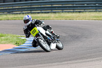 Rockingham-no-limits-trackday;enduro-digital-images;event-digital-images;eventdigitalimages;no-limits-trackdays;peter-wileman-photography;racing-digital-images;rockingham-raceway-northamptonshire;rockingham-trackday-photographs;trackday-digital-images;trackday-photos