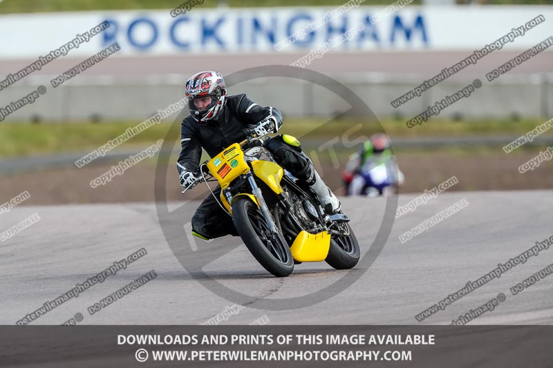 Rockingham no limits trackday;enduro digital images;event digital images;eventdigitalimages;no limits trackdays;peter wileman photography;racing digital images;rockingham raceway northamptonshire;rockingham trackday photographs;trackday digital images;trackday photos