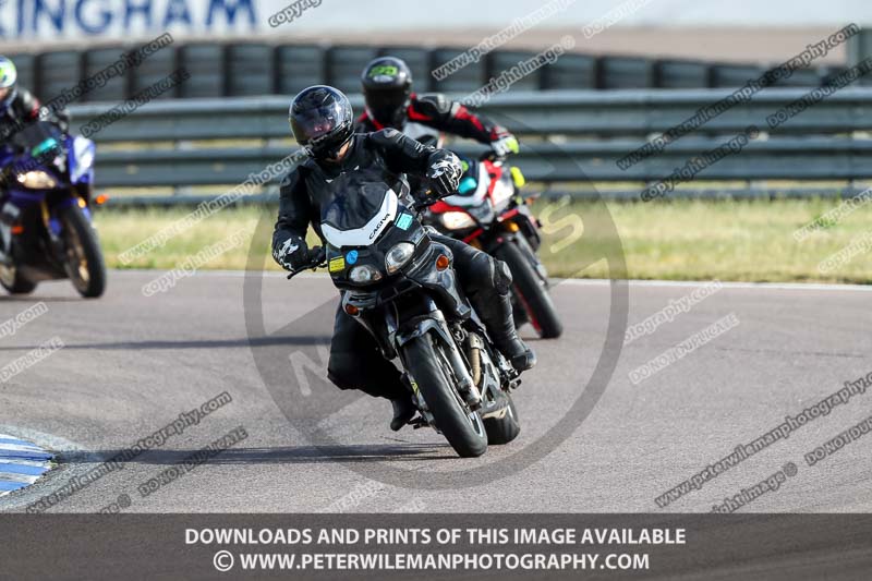 Rockingham no limits trackday;enduro digital images;event digital images;eventdigitalimages;no limits trackdays;peter wileman photography;racing digital images;rockingham raceway northamptonshire;rockingham trackday photographs;trackday digital images;trackday photos