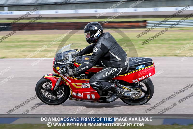 Rockingham no limits trackday;enduro digital images;event digital images;eventdigitalimages;no limits trackdays;peter wileman photography;racing digital images;rockingham raceway northamptonshire;rockingham trackday photographs;trackday digital images;trackday photos