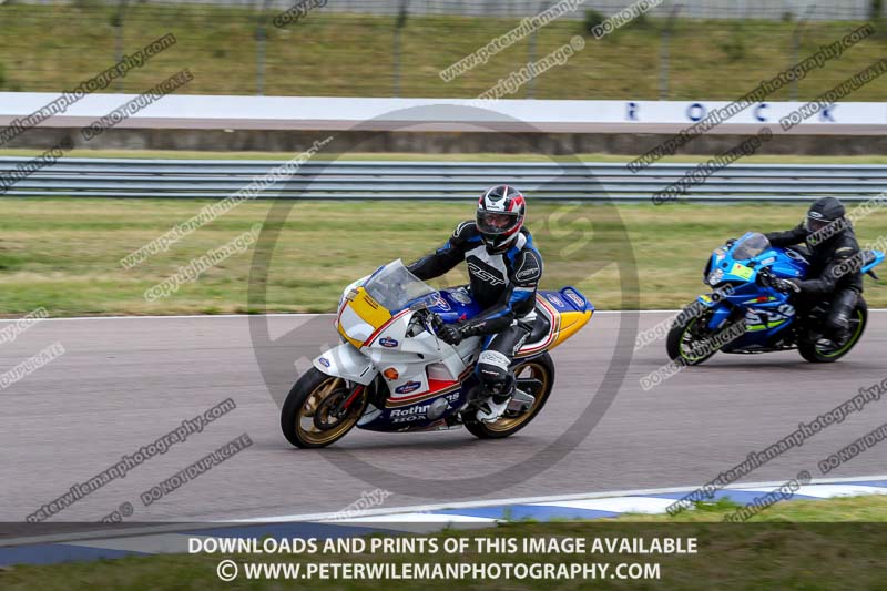 Rockingham no limits trackday;enduro digital images;event digital images;eventdigitalimages;no limits trackdays;peter wileman photography;racing digital images;rockingham raceway northamptonshire;rockingham trackday photographs;trackday digital images;trackday photos