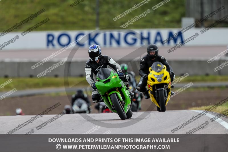 Rockingham no limits trackday;enduro digital images;event digital images;eventdigitalimages;no limits trackdays;peter wileman photography;racing digital images;rockingham raceway northamptonshire;rockingham trackday photographs;trackday digital images;trackday photos