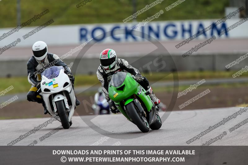 Rockingham no limits trackday;enduro digital images;event digital images;eventdigitalimages;no limits trackdays;peter wileman photography;racing digital images;rockingham raceway northamptonshire;rockingham trackday photographs;trackday digital images;trackday photos