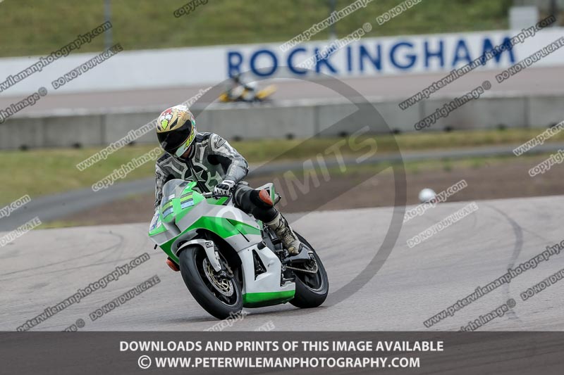 Rockingham no limits trackday;enduro digital images;event digital images;eventdigitalimages;no limits trackdays;peter wileman photography;racing digital images;rockingham raceway northamptonshire;rockingham trackday photographs;trackday digital images;trackday photos