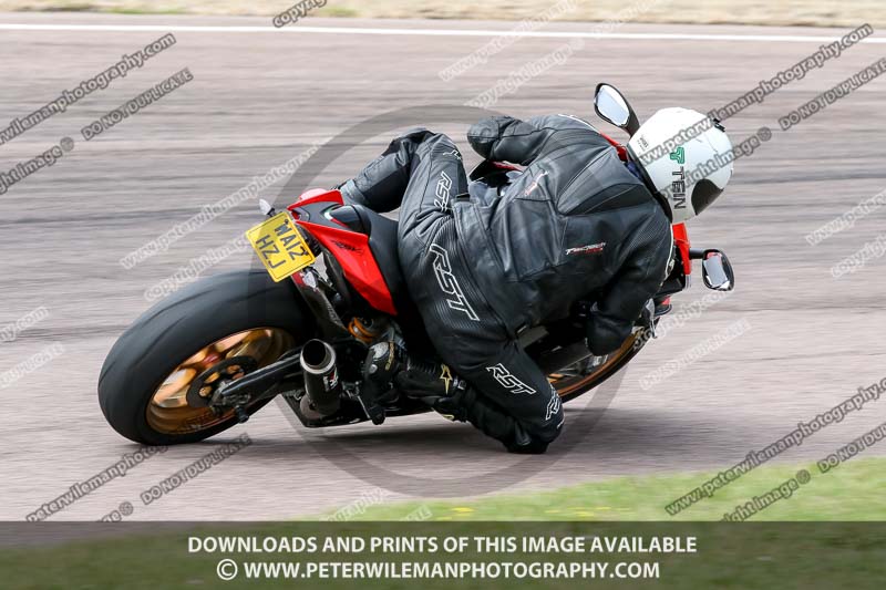 enduro digital images;event digital images;eventdigitalimages;lydden hill;lydden hill trackday photographs;lydden no limits trackday;lydden photographs;no limits trackdays;peter wileman photography;racing digital images;trackday digital images;trackday photos