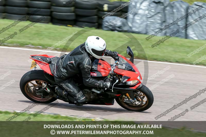 enduro digital images;event digital images;eventdigitalimages;lydden hill;lydden hill trackday photographs;lydden no limits trackday;lydden photographs;no limits trackdays;peter wileman photography;racing digital images;trackday digital images;trackday photos