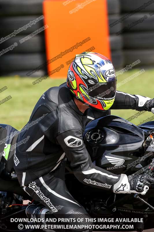 enduro digital images;event digital images;eventdigitalimages;lydden hill;lydden hill trackday photographs;lydden no limits trackday;lydden photographs;no limits trackdays;peter wileman photography;racing digital images;trackday digital images;trackday photos