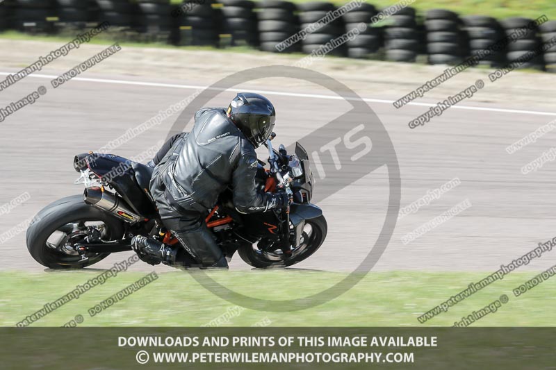 enduro digital images;event digital images;eventdigitalimages;lydden hill;lydden hill trackday photographs;lydden no limits trackday;lydden photographs;no limits trackdays;peter wileman photography;racing digital images;trackday digital images;trackday photos