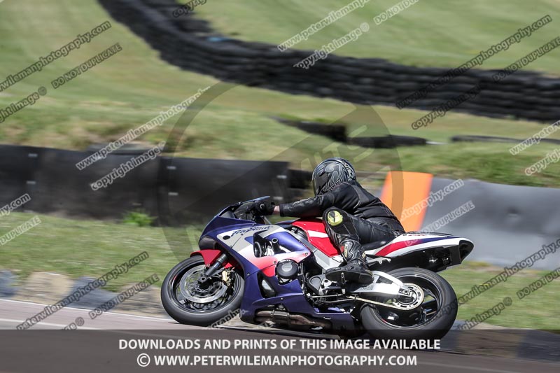 enduro digital images;event digital images;eventdigitalimages;lydden hill;lydden hill trackday photographs;lydden no limits trackday;lydden photographs;no limits trackdays;peter wileman photography;racing digital images;trackday digital images;trackday photos