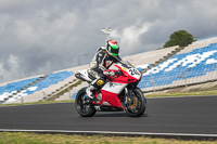 march-2017;motorbikes;no-limits;peter-wileman-photography;portimao;portugal;trackday-digital-images