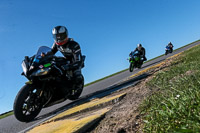 anglesey-no-limits-trackday;anglesey-photographs;anglesey-trackday-photographs;enduro-digital-images;event-digital-images;eventdigitalimages;no-limits-trackdays;peter-wileman-photography;racing-digital-images;trac-mon;trackday-digital-images;trackday-photos;ty-croes