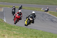 anglesey-no-limits-trackday;anglesey-photographs;anglesey-trackday-photographs;enduro-digital-images;event-digital-images;eventdigitalimages;no-limits-trackdays;peter-wileman-photography;racing-digital-images;trac-mon;trackday-digital-images;trackday-photos;ty-croes