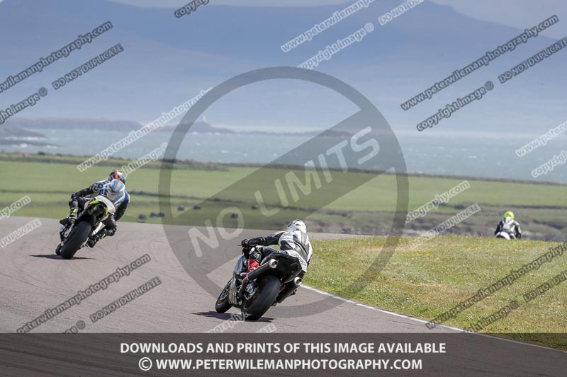 anglesey no limits trackday;anglesey photographs;anglesey trackday photographs;enduro digital images;event digital images;eventdigitalimages;no limits trackdays;peter wileman photography;racing digital images;trac mon;trackday digital images;trackday photos;ty croes