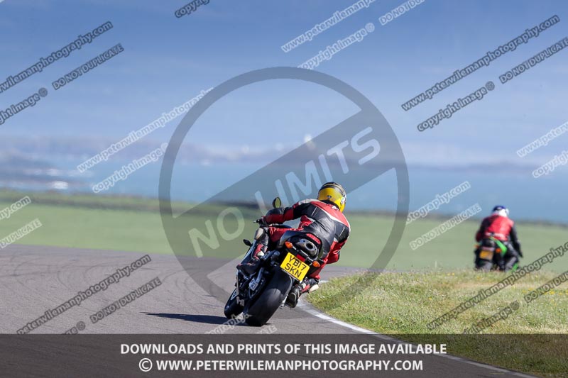 anglesey no limits trackday;anglesey photographs;anglesey trackday photographs;enduro digital images;event digital images;eventdigitalimages;no limits trackdays;peter wileman photography;racing digital images;trac mon;trackday digital images;trackday photos;ty croes