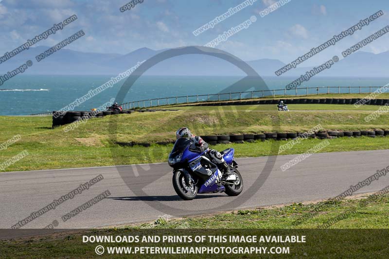 anglesey no limits trackday;anglesey photographs;anglesey trackday photographs;enduro digital images;event digital images;eventdigitalimages;no limits trackdays;peter wileman photography;racing digital images;trac mon;trackday digital images;trackday photos;ty croes