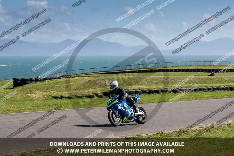 anglesey no limits trackday;anglesey photographs;anglesey trackday photographs;enduro digital images;event digital images;eventdigitalimages;no limits trackdays;peter wileman photography;racing digital images;trac mon;trackday digital images;trackday photos;ty croes